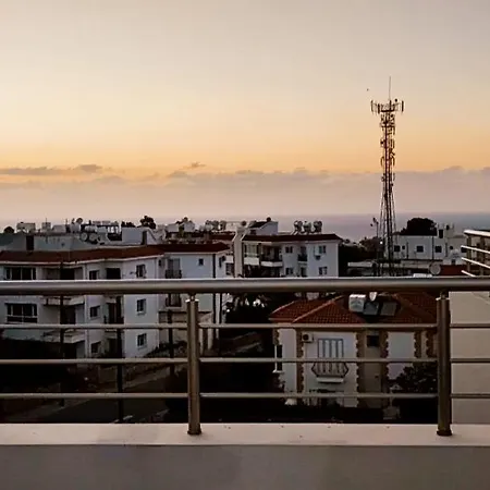 Penthouse By The Sea, Sel * Lapithos (Northern Cyprus)