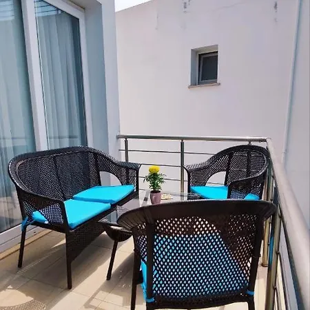 Penthouse By The Sea, Sel * Lapithos (Northern Cyprus)